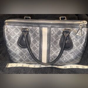 LAMB Gwen Stefani handbag